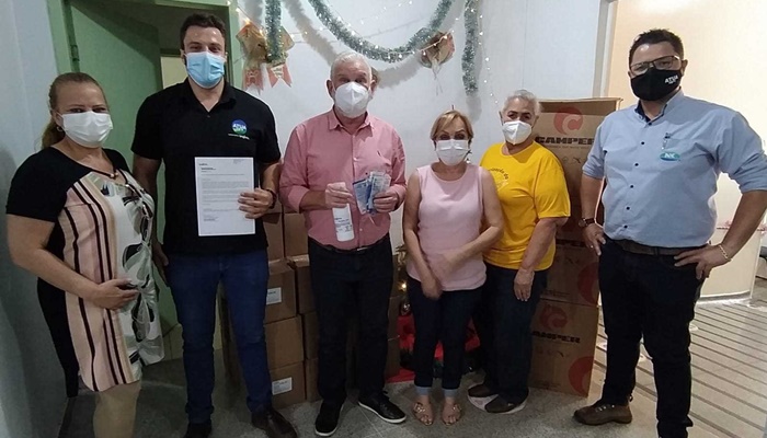 Guaraniaçu - Empresa Syngenta faz doação de EPIs - Equipamentos de Proteção Individual ao município